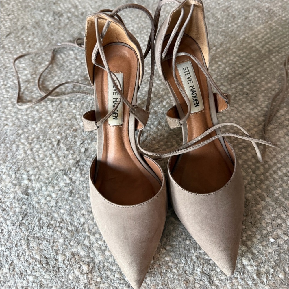 Steve Madden Women's Taupe Lace-Up Heels